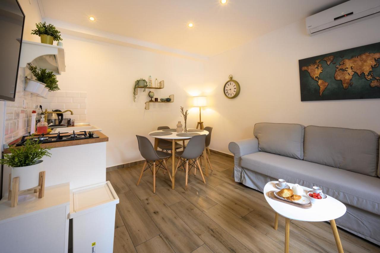 Mila And Jurija Formenti 2 Apartments In Heart Of Nautic Marina, With Heated Swimming Pool, Bikes, Sup, Kajak Skradin Dış mekan fotoğraf